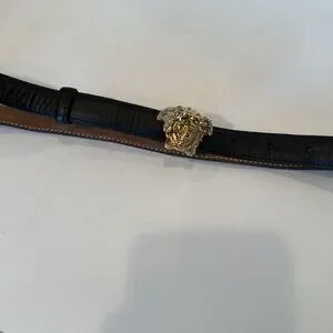 Versace | Accessories | Versace Vintage La Medusa Crystal  display picture 3